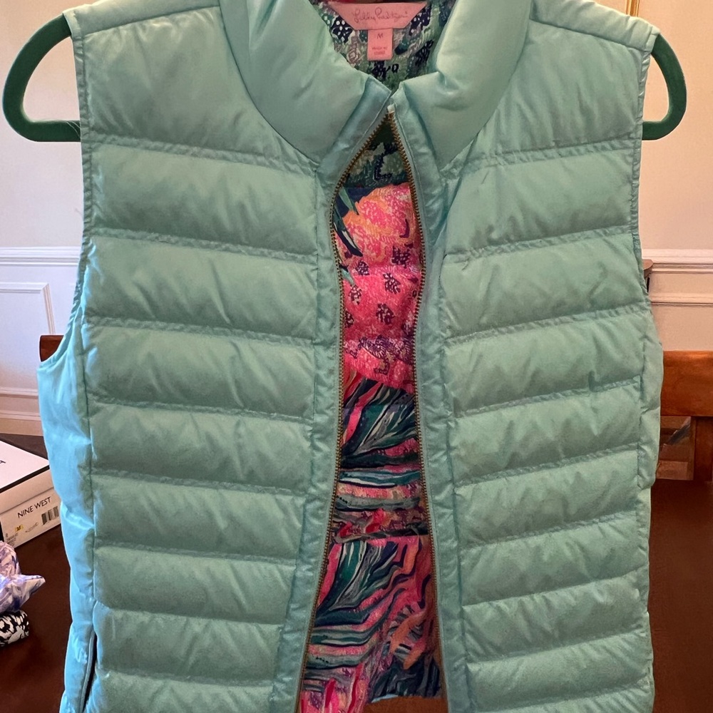 Lilly Pulitzer Light Blue Puffer Vest Size Medium NWOT